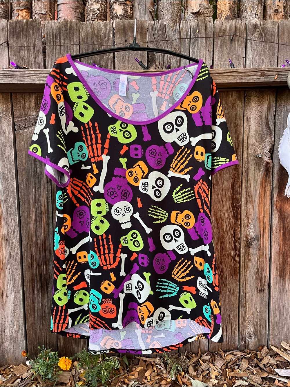 Black Halloween Skull & Bones Tee with Neon Accents | Dia de Los Muertos 💀